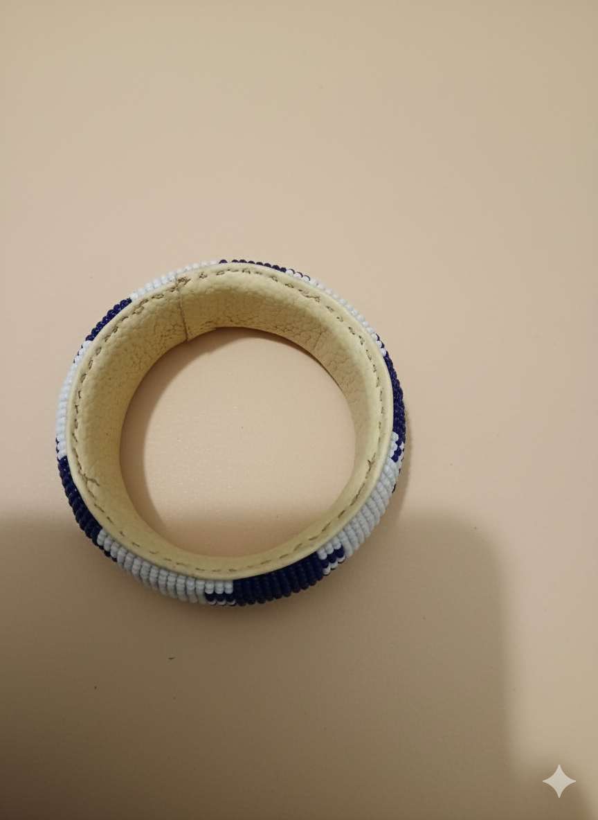 Handcrafted bracelet